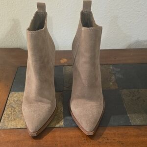 Vince Camuto Bootie